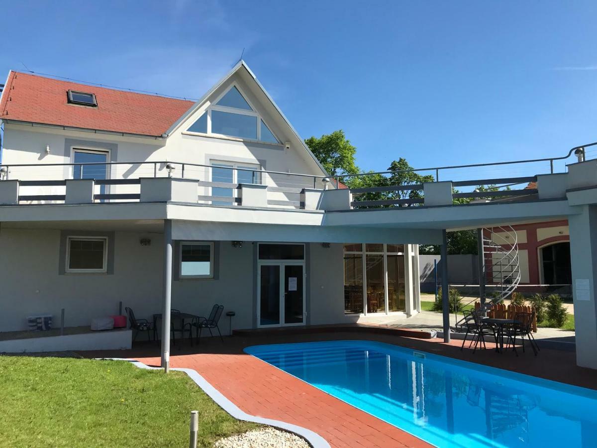 Beach Pension Хеб Экстерьер фото